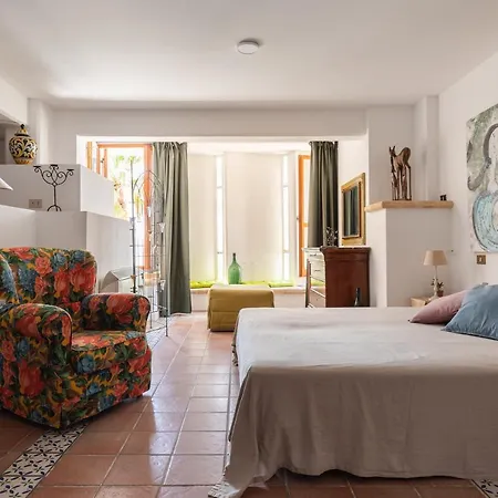Vista Mare Con Piscina Privata A Mondello Palerme