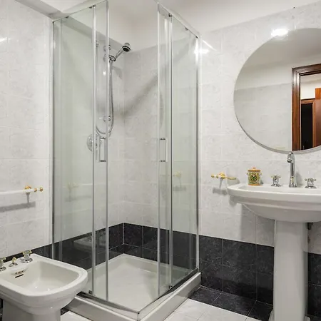 Villa Vista Mare Con Piscina Privata A Mondello