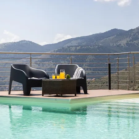 Vista Mare Con Piscina Privata A Mondello Palermo