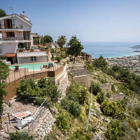 Vista Mare Con Piscina Privata A Mondello Villa *
