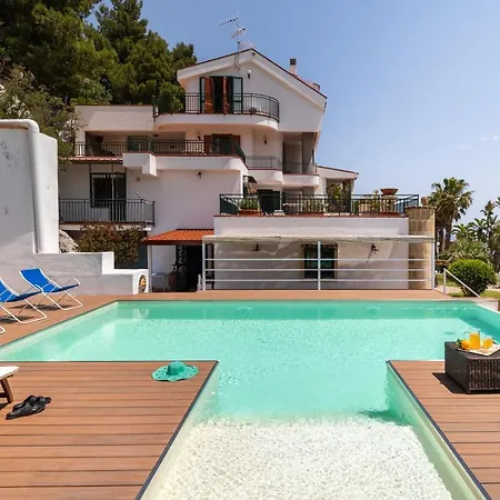 Vista Mare Con Piscina Privata A Mondello Villa *