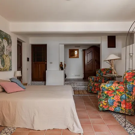 Vista Mare Con Piscina Privata A Mondello Palermo