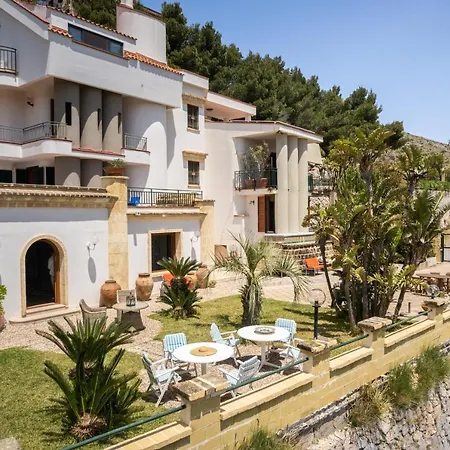 Vista Mare Con Piscina Privata A Mondello Villa Palermo